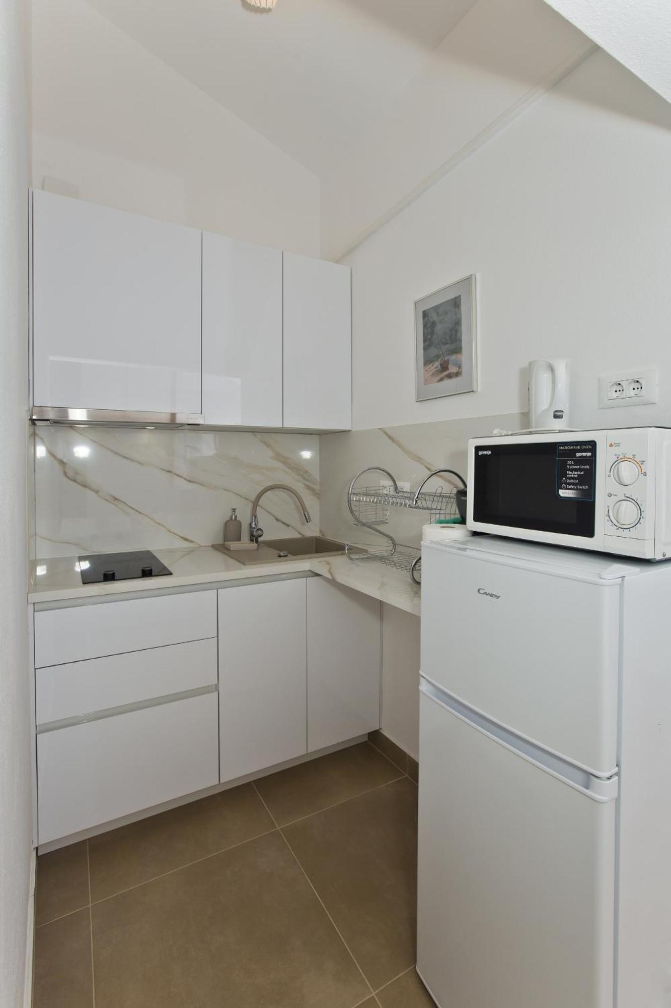 Apartmán By The Sea Hvar - 10430